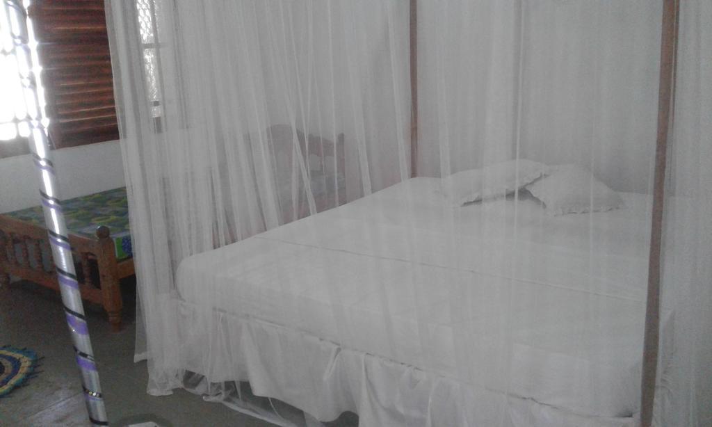 Hotel Sea Breeze Garden Tangalle Exterior foto